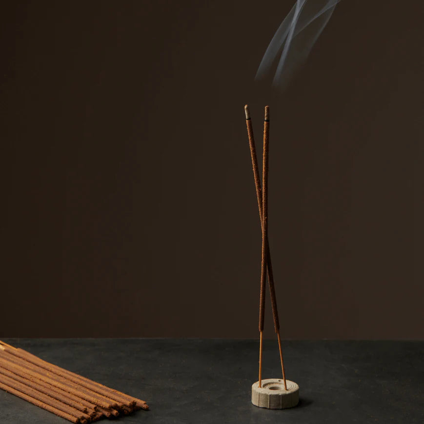 Swaha White Musk Incense Sticks with Aromatic Smoke