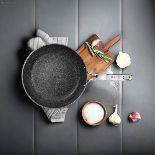 Health-Benefits-of-Cast-Iron-Cookware-Nutrient-Rich-Cooking-Tips SUTRA