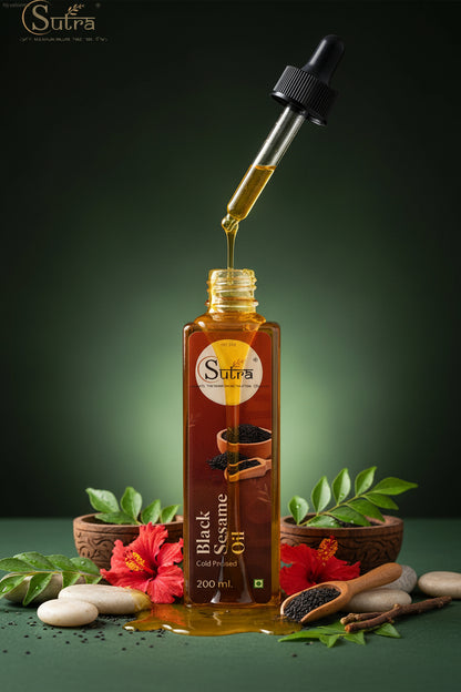 Black Sesame Seed Oil Cold Pressed in Wooden Ghani